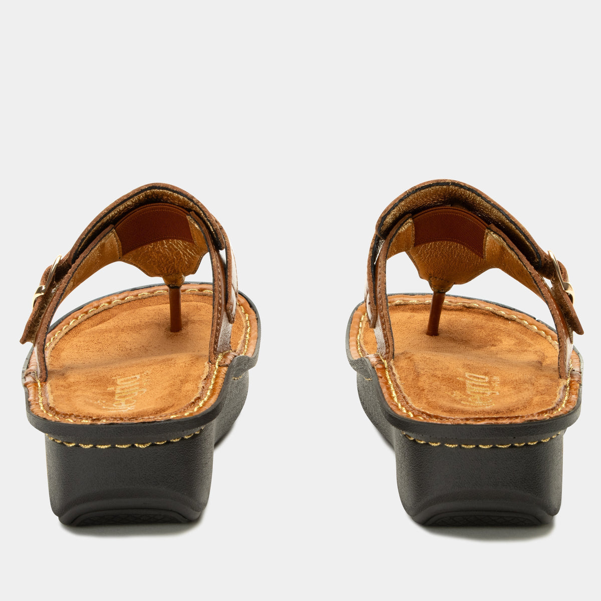 Kennedi Luggage Sandal | Alegria Shoes