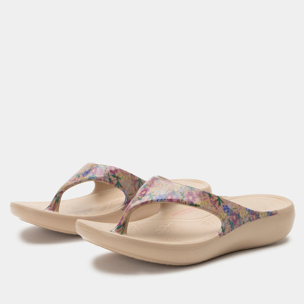 Ode A Fine Romance Sandal - Alegria Shoes