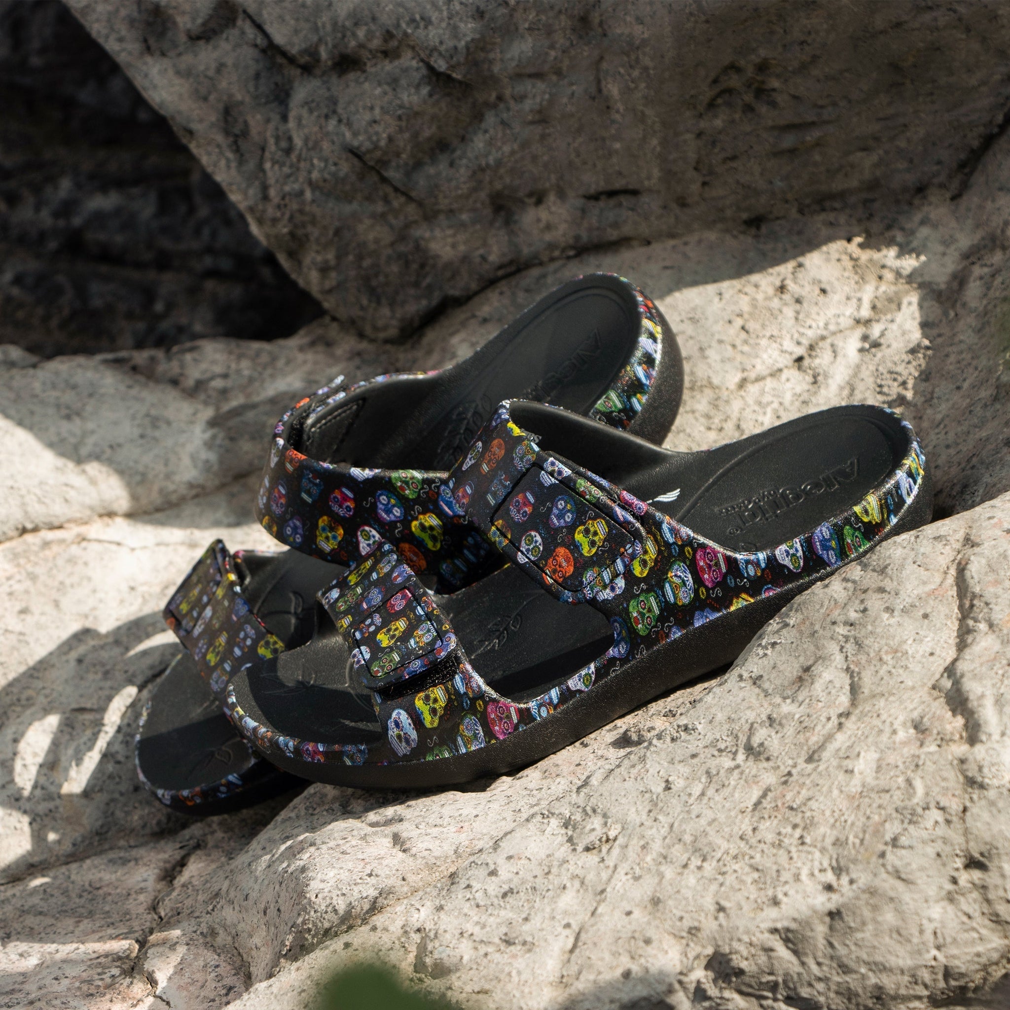 靴・ブーツ・サンダルその他 No.9421 heavy round slipper (3color) Orbyt Sugar Skulls Sandal - Alegria Shoes