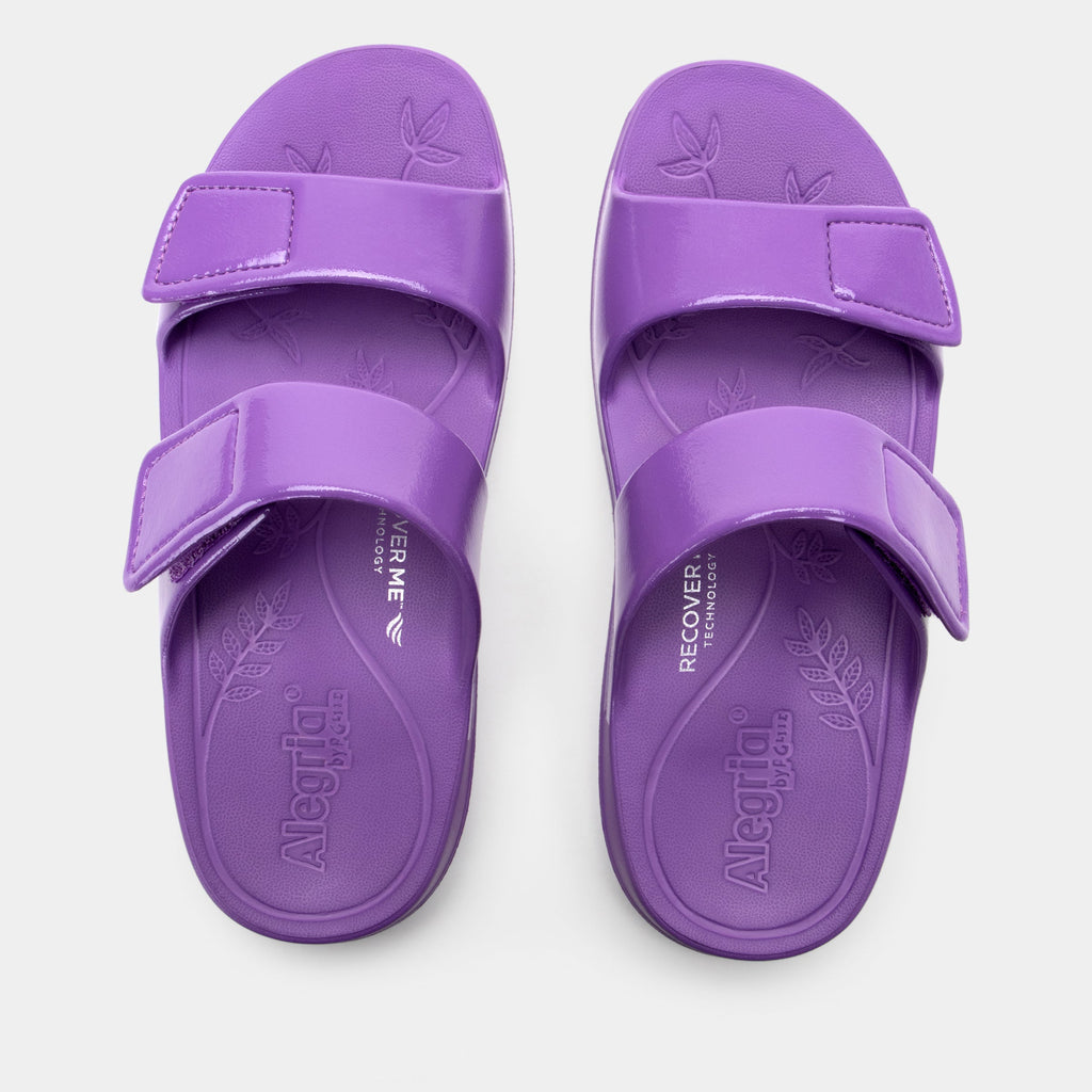 Orbyt Iris Gloss Sandal | Alegria Shoes