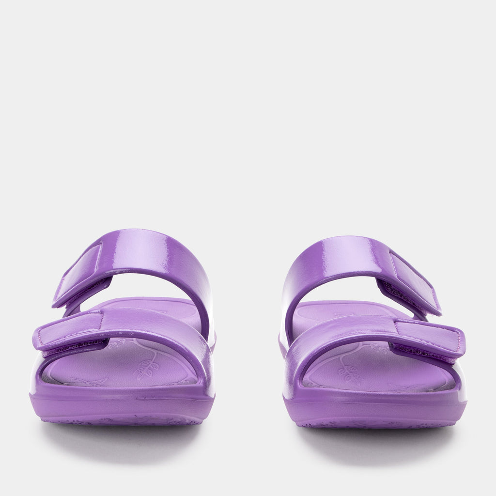 Orbyt Iris Gloss Sandal | Alegria Shoes