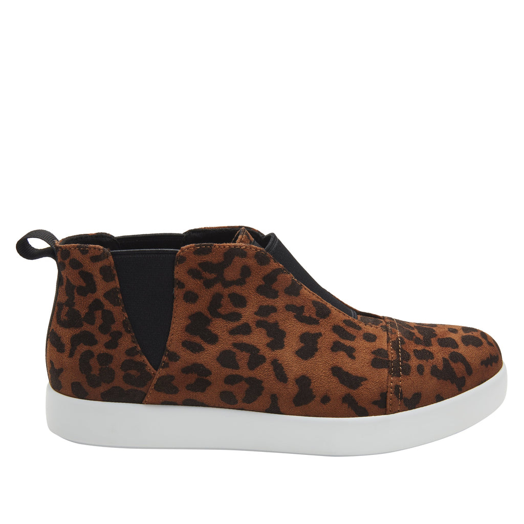 Parker Leopard slip-on bootie on the Comfort Athleisure outsole, a fashionable choice for your outfit of the day.  PAR-7903_S2