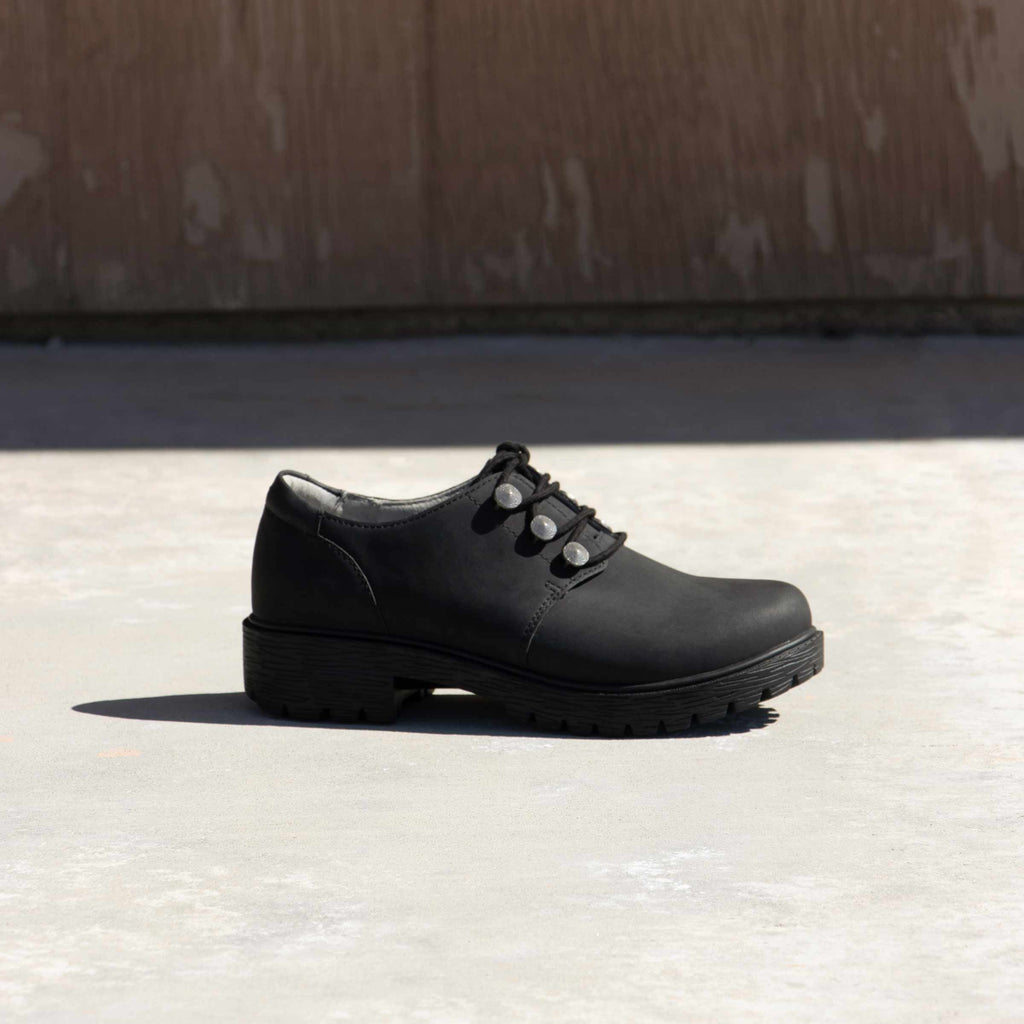 Resa Relaxed Tar Shoe | Alegria Shoes