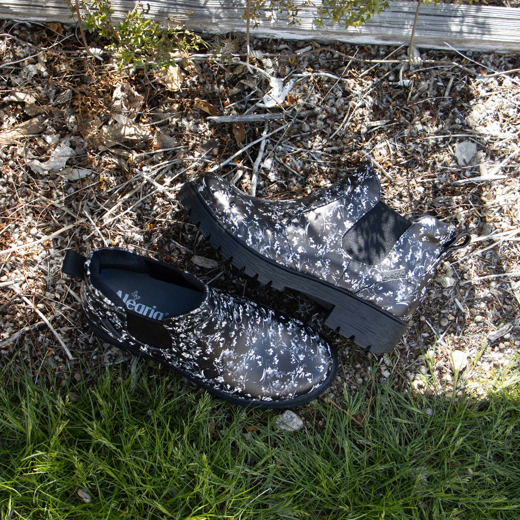 Rowen Grey Gardens Boot | Alegria Shoes