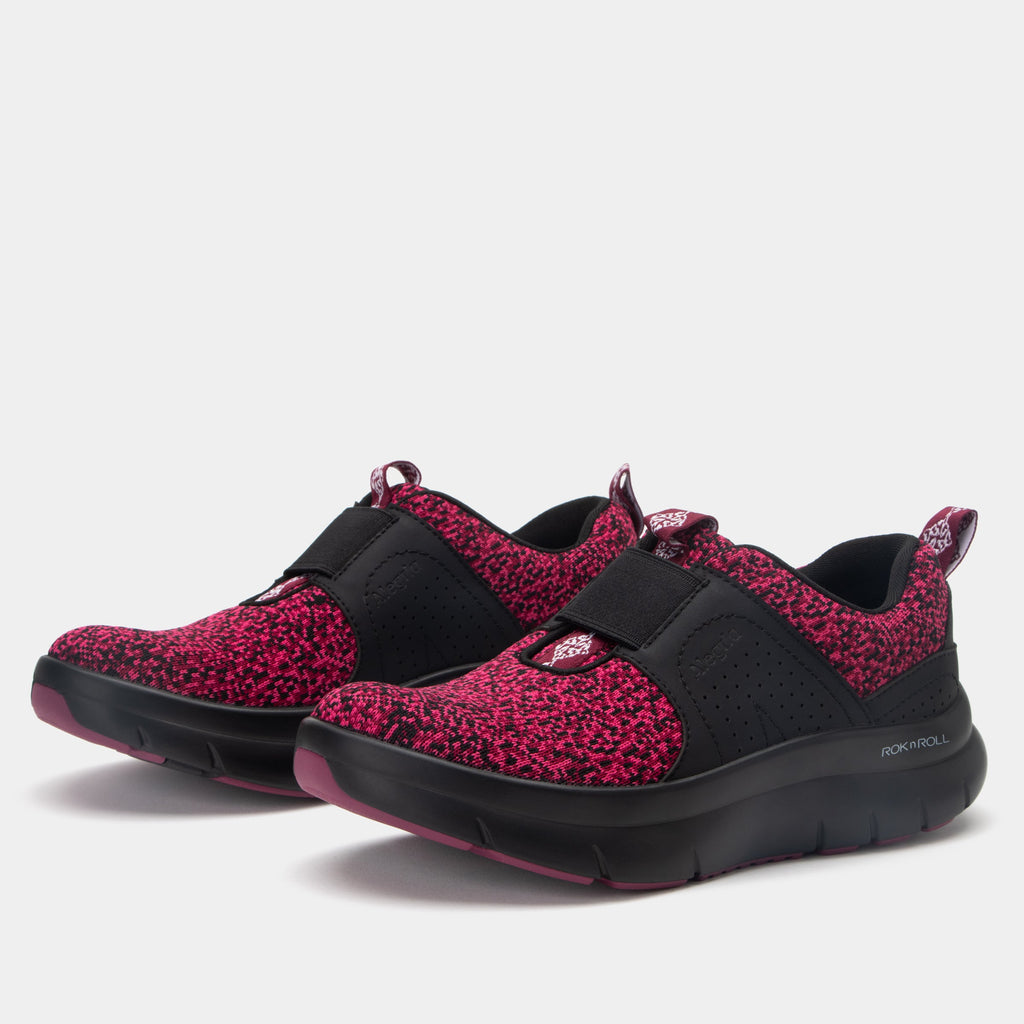Rotation Orchid shoe on our Rok n Roll™ outsole with a Dream Fit® knit upper RRRT-7625_S1