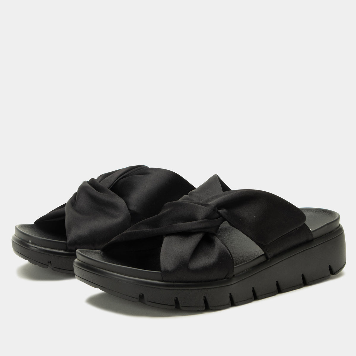 Rylie Black Sandal | Alegria Shoes