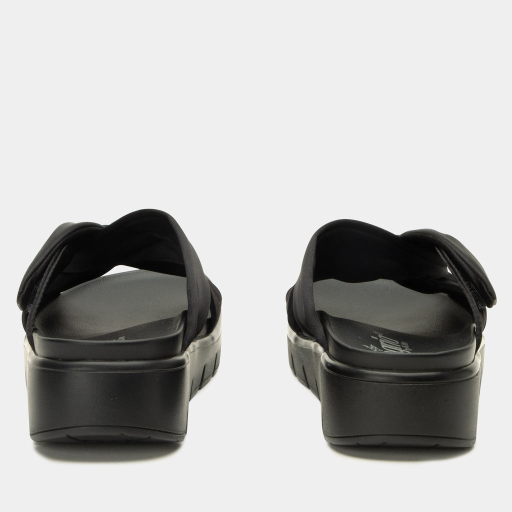 Rylie Black Sandal | Alegria Shoes