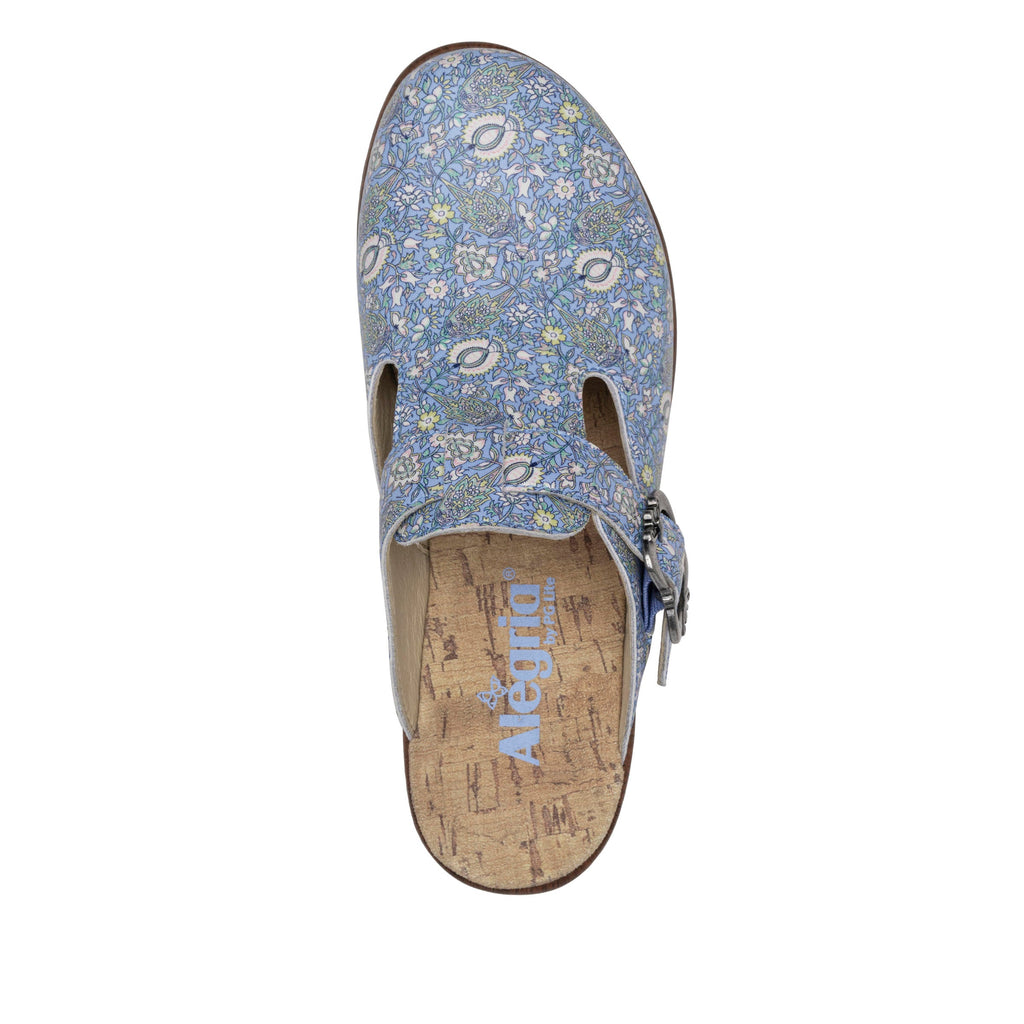 Selina Smooth Jazz buckle clog on a wood look wedge outsole - SEL-7514_S5