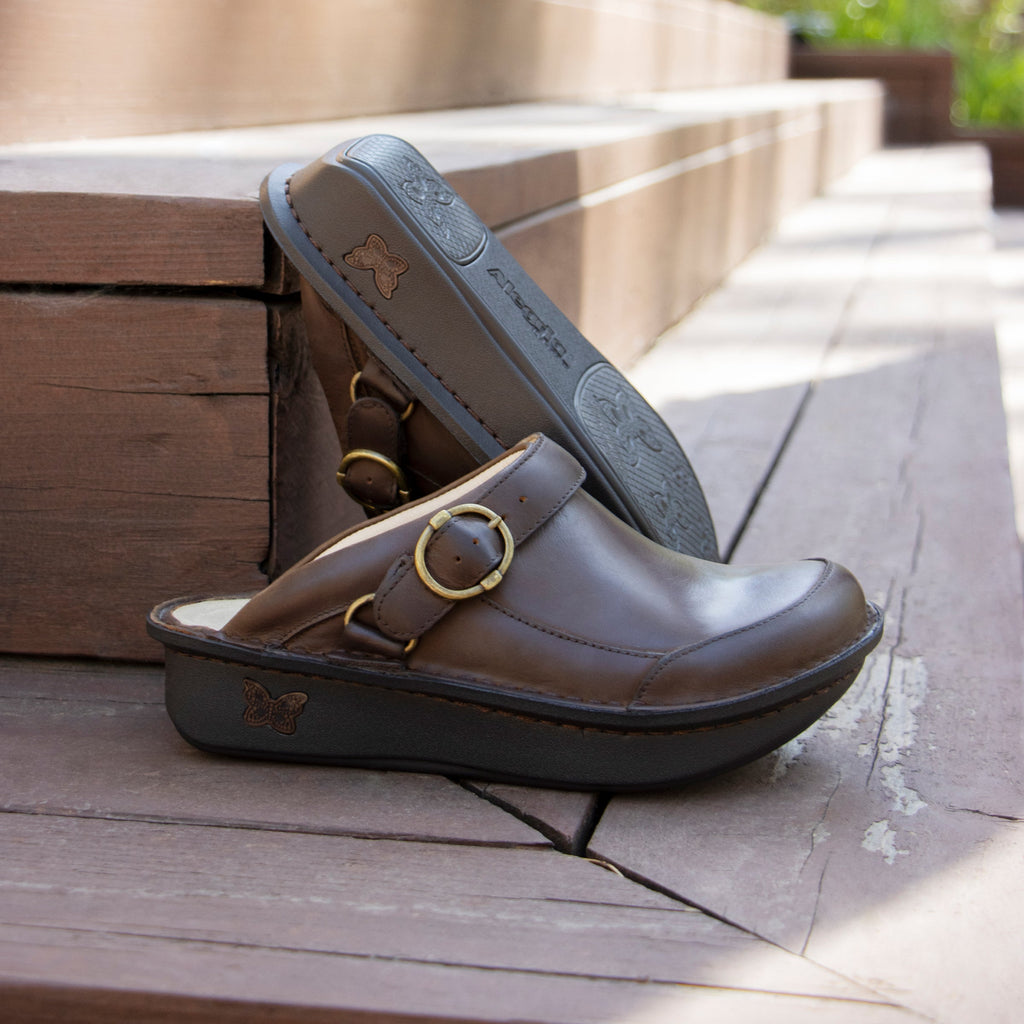 Seville Oiled Brown Professional Clog on Classic Rocker outsole - SEV-7583_S2
