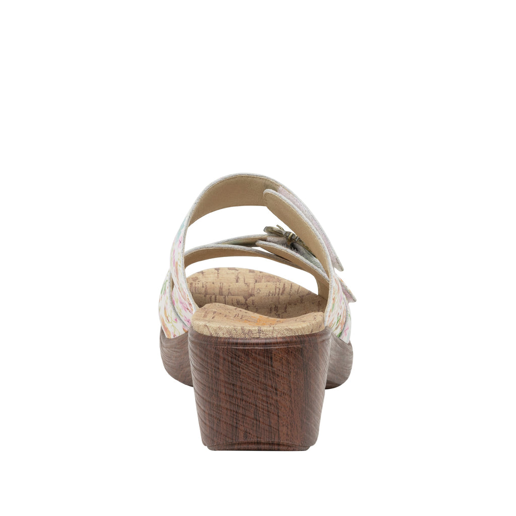Sierra Prime Time Sandal | Alegria Shoes