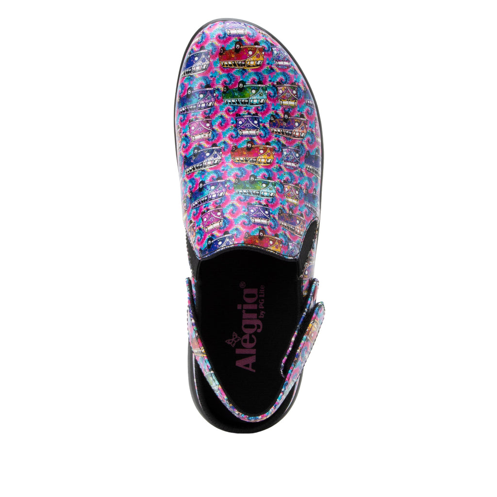 Skillz Trippy Bus sport rocker a convertible slingback clog with a lightweight responsive outsole. SKI-7601_S5