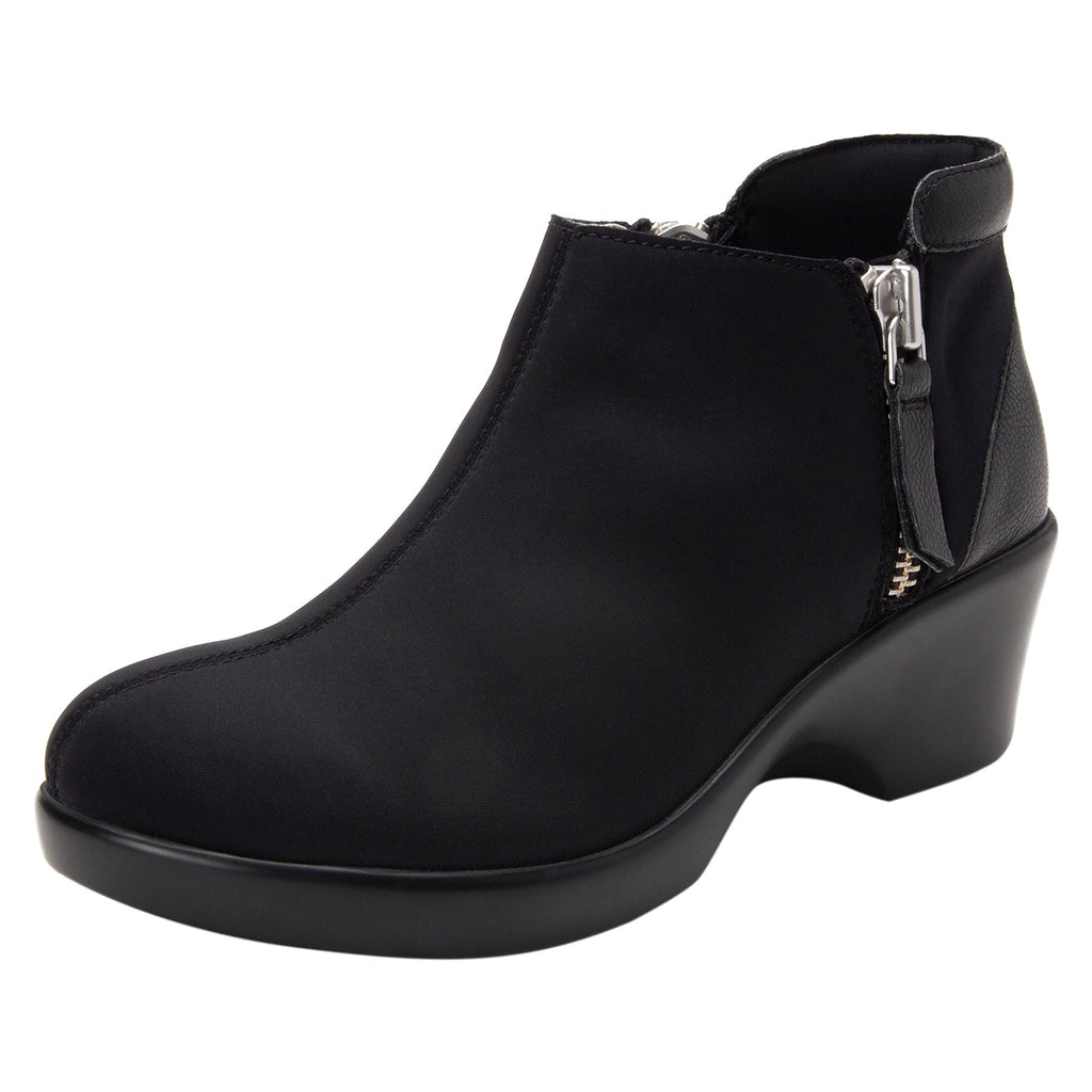 Sloan fashionable bootie on career fashion wedge in Black with Dream Fit™ upper - SLO-601_S1 (2250688233526)