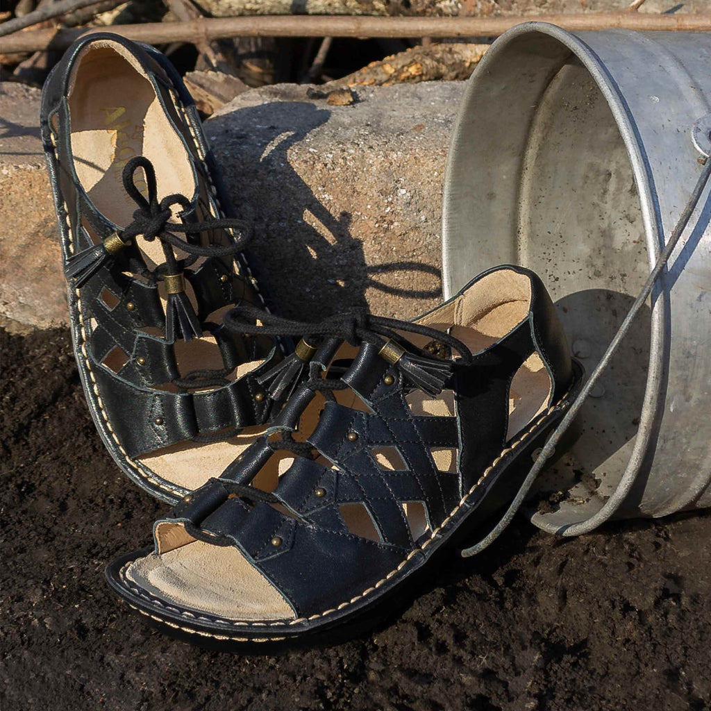 Valerie Black Burnish Sandal | Alegria Shoes