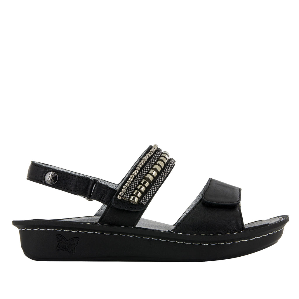 Verona Coal Chain Gang Sandal | Alegria Shoes