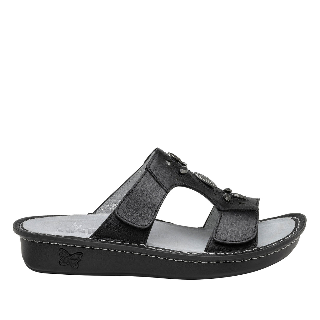 Vanna Black slide sandal with cutout design on mini outsole - VNN-601_S3