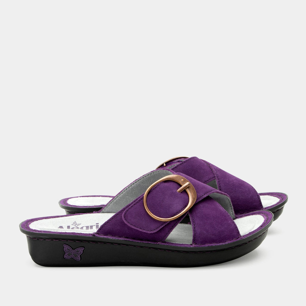Vanya Deep Amethyst slide sandal with cross straps and buckle on a mini outsole - VYA-6165_S2