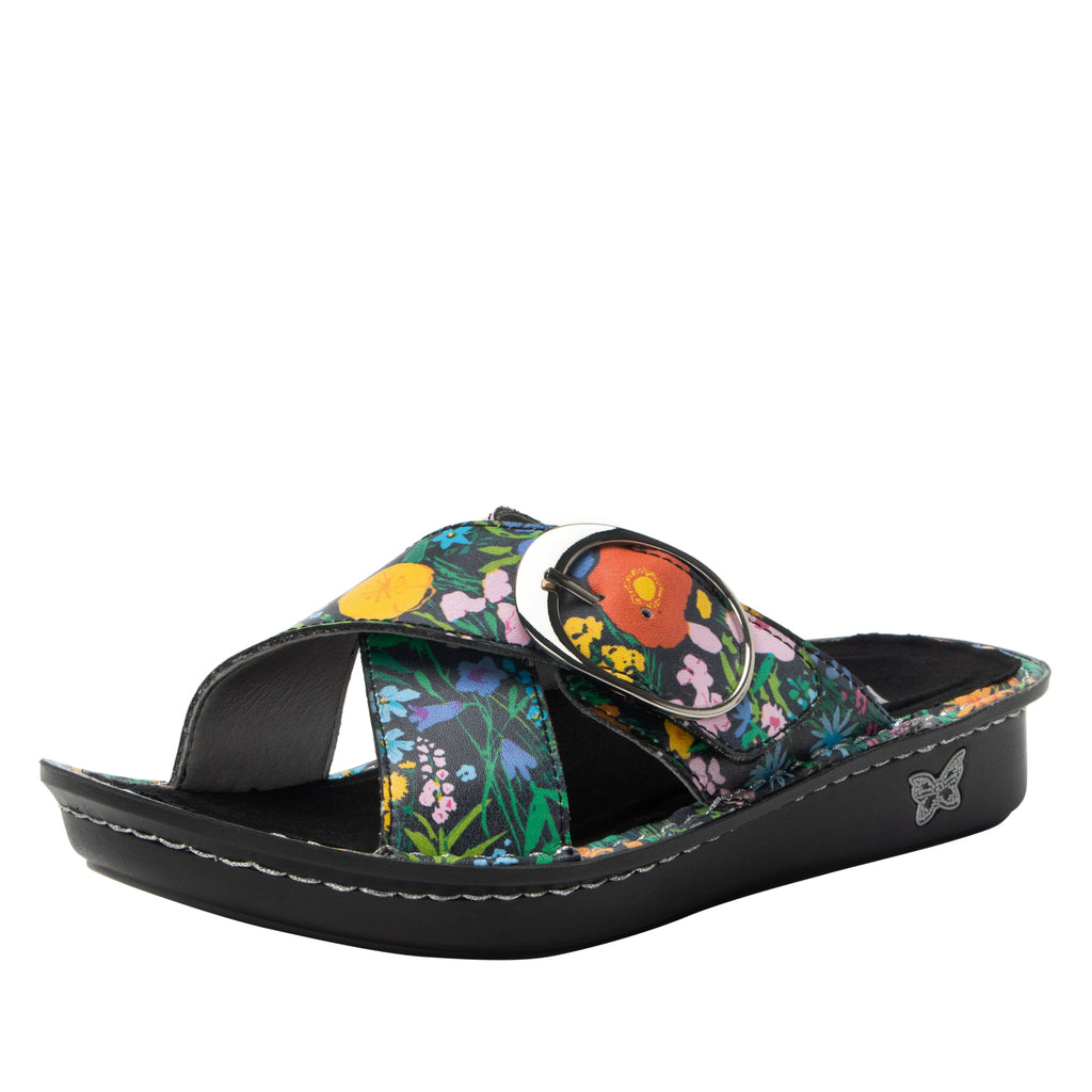 Vanya Sweet Emotions slide sandal with cross straps and buckle on a mini outsole - VYA-7411_S1