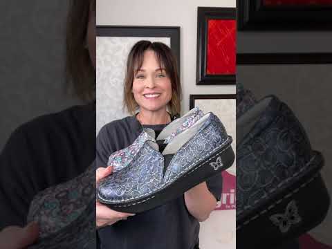 Debra Tropic Shoe