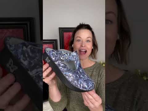 Classic Prime Time Shoe