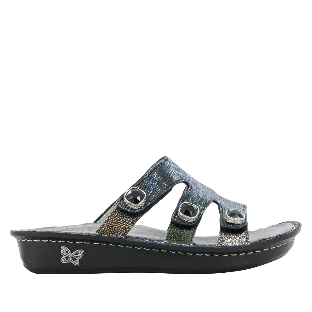 Venice Glimmer Glam Sandal | Alegria Shoes